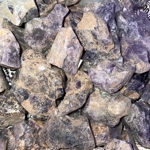 Bulk raw Amethyst crystals